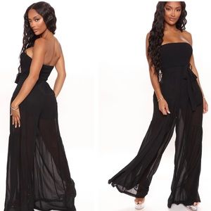 Fashion nova jumpsuit